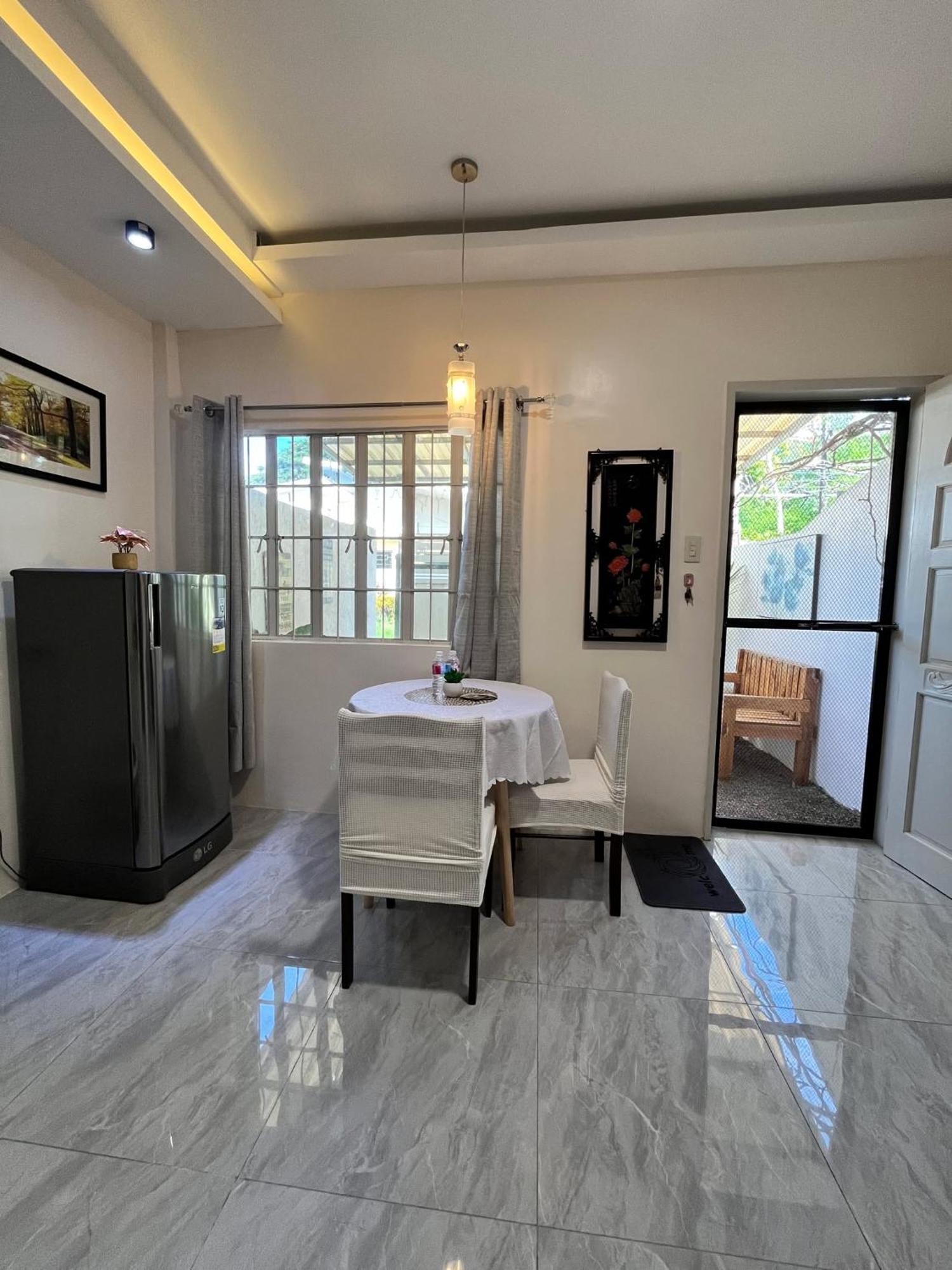General Santos City Gensan Homey Apartment מראה חיצוני תמונה