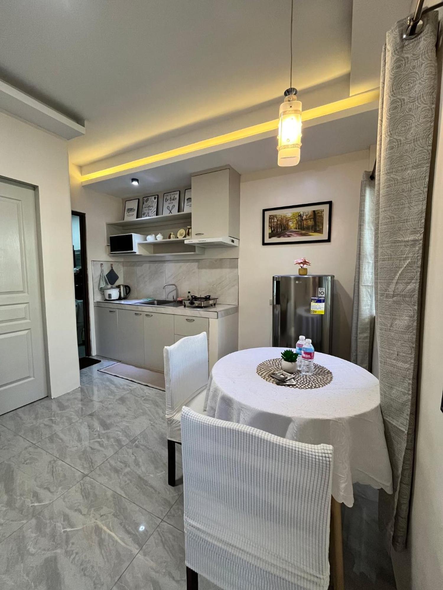 General Santos City Gensan Homey Apartment מראה חיצוני תמונה